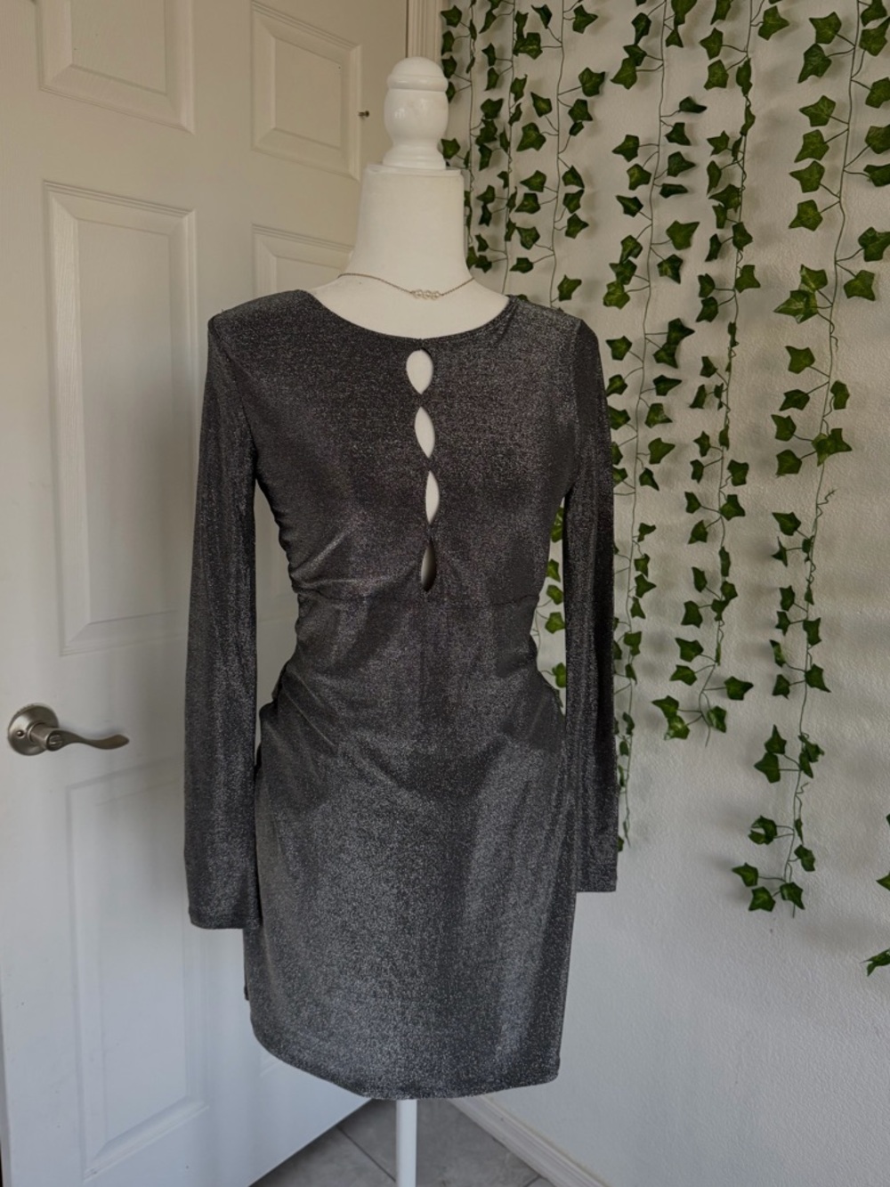 Hollister Sparkling Gray Long-Sleeve Keyhole Mini Dress